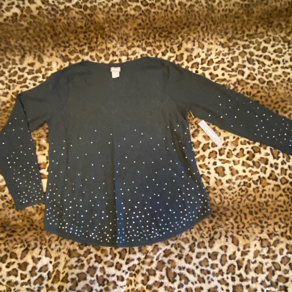NWT Chicos charcoal gray sweater with metallic accents. Size 1